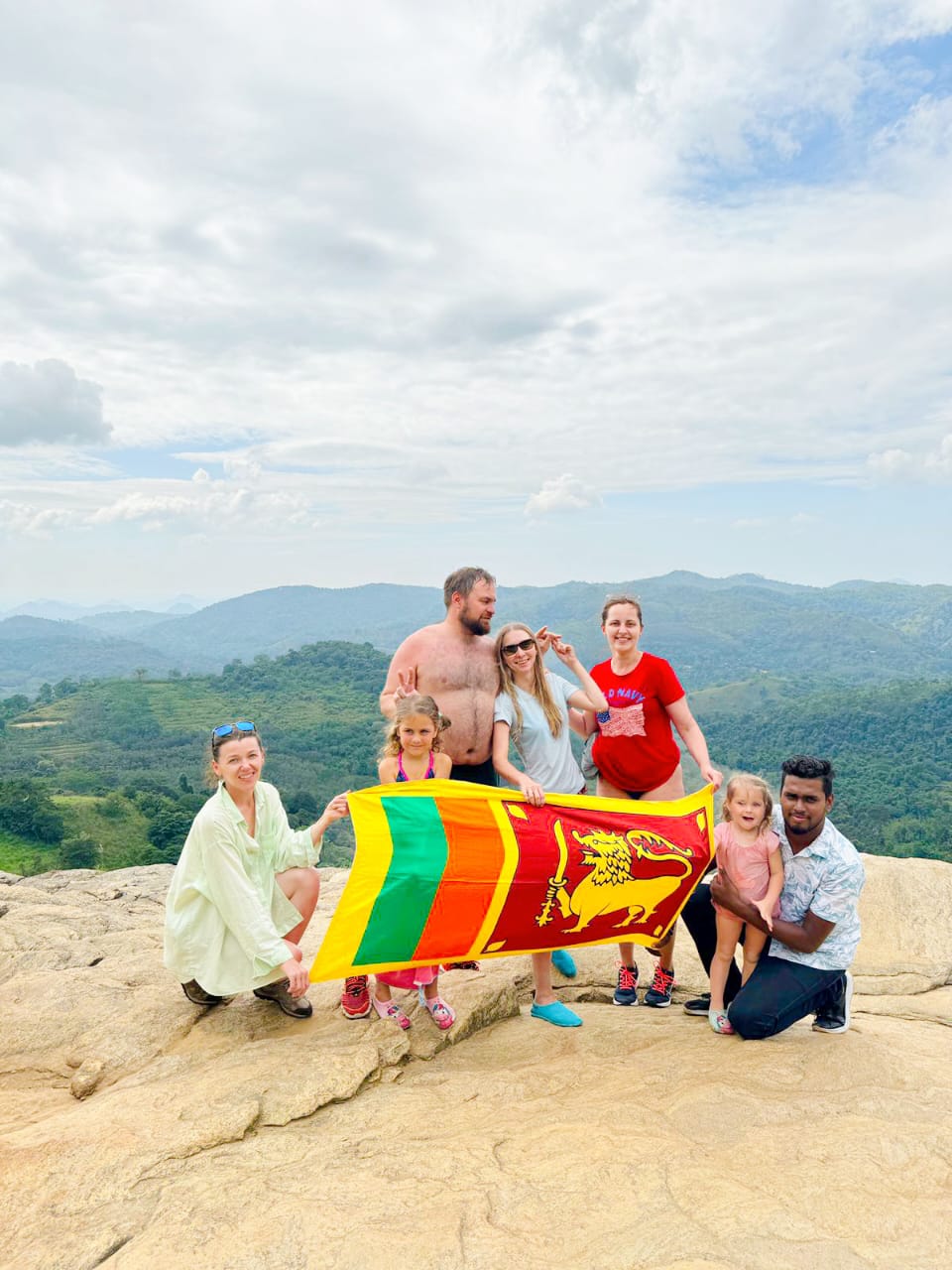 14-day ultimate Sri Lanka discovery tour covering major cultural and beach destinations